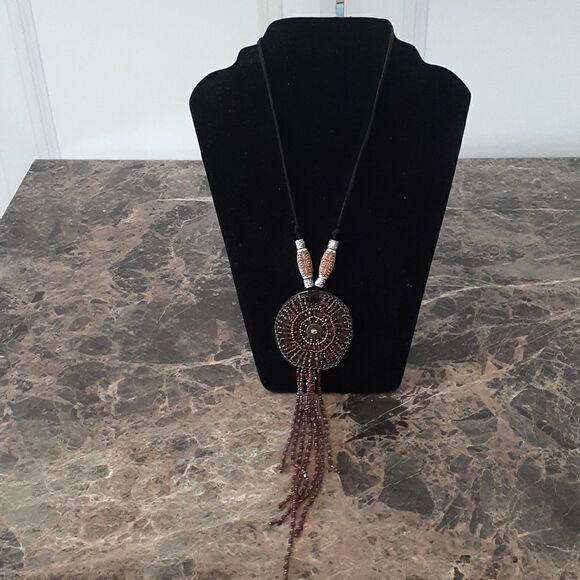 Beautiful handmade bead pendant on adjustable leather rope. - Picture 1 of 7